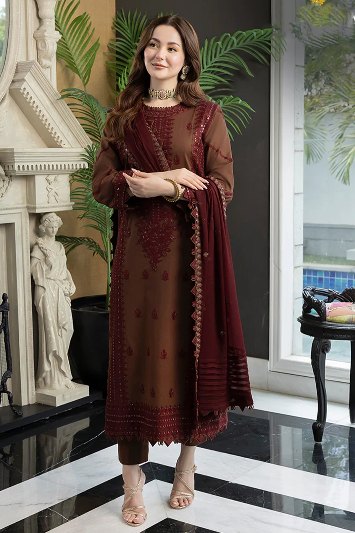 ASIM JOFA - 3PC LAWN EMBROIDERED SHIRT WITH CHIFFON EMBROIDERED DUPATTA AND TROUSER - AJ2556