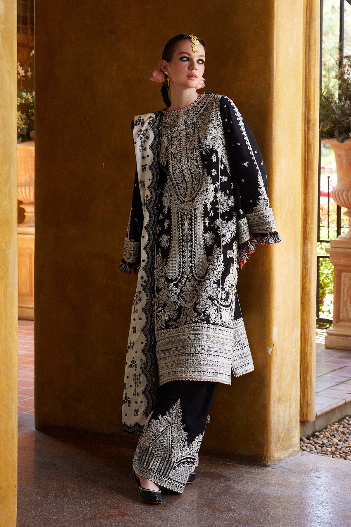 3 Piece Unstitched Fully Embroidered lawn fabric with Embroidered Bamber Chiffon Dupatta-MB2615